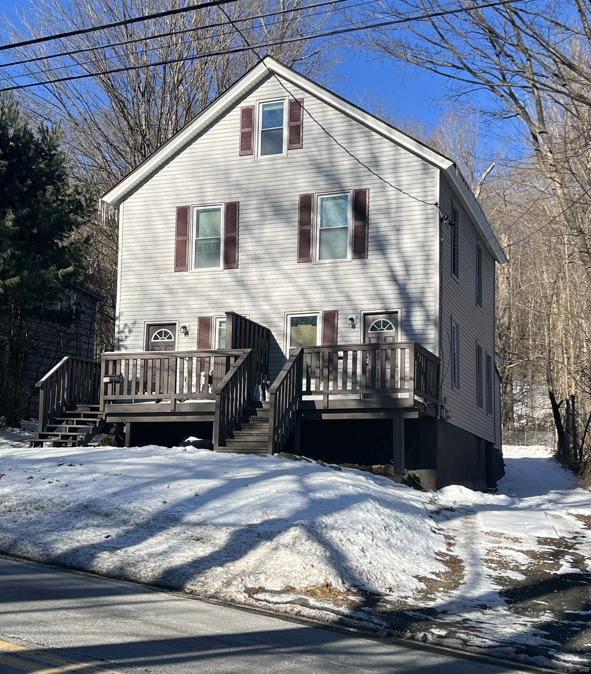 Boyd Street, Winchester, Connecticut - 5 Bedrooms  
2 Bathrooms  
12 Rooms - 