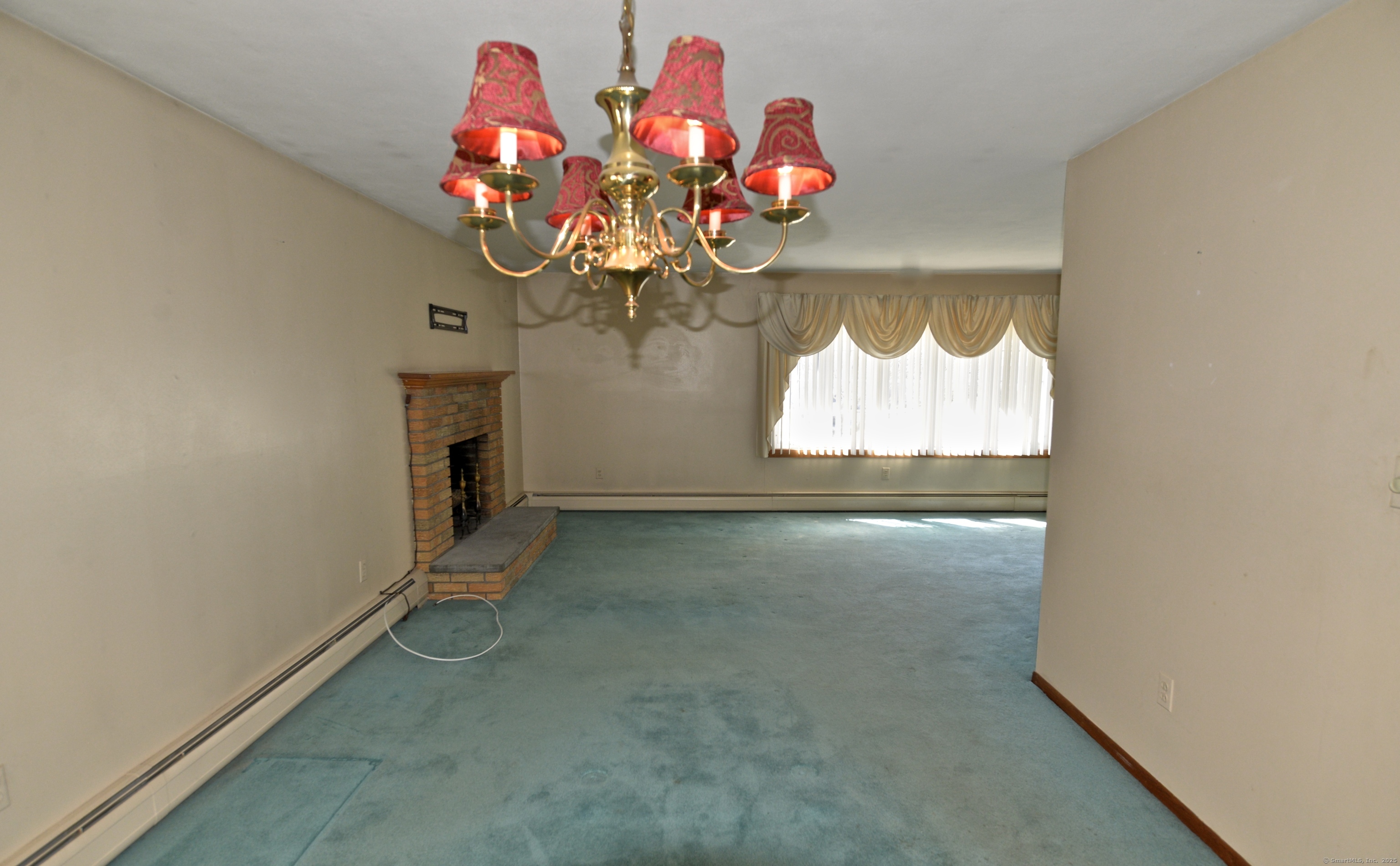 100 Goldbach Drive, Stratford, Connecticut image 5