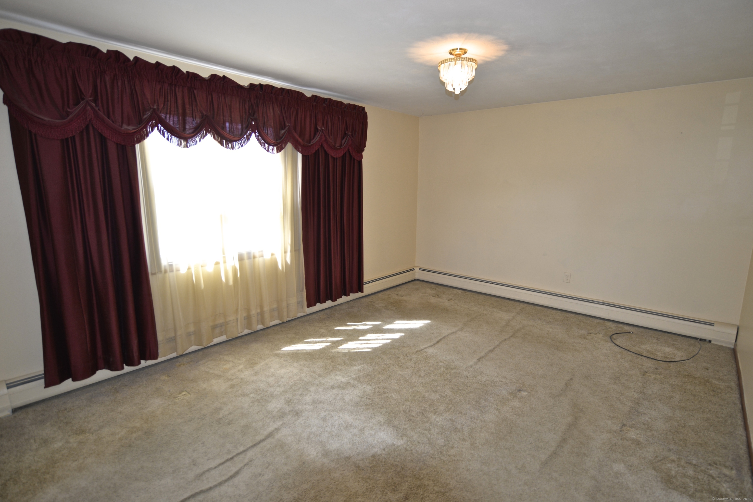 100 Goldbach Drive, Stratford, Connecticut image 11