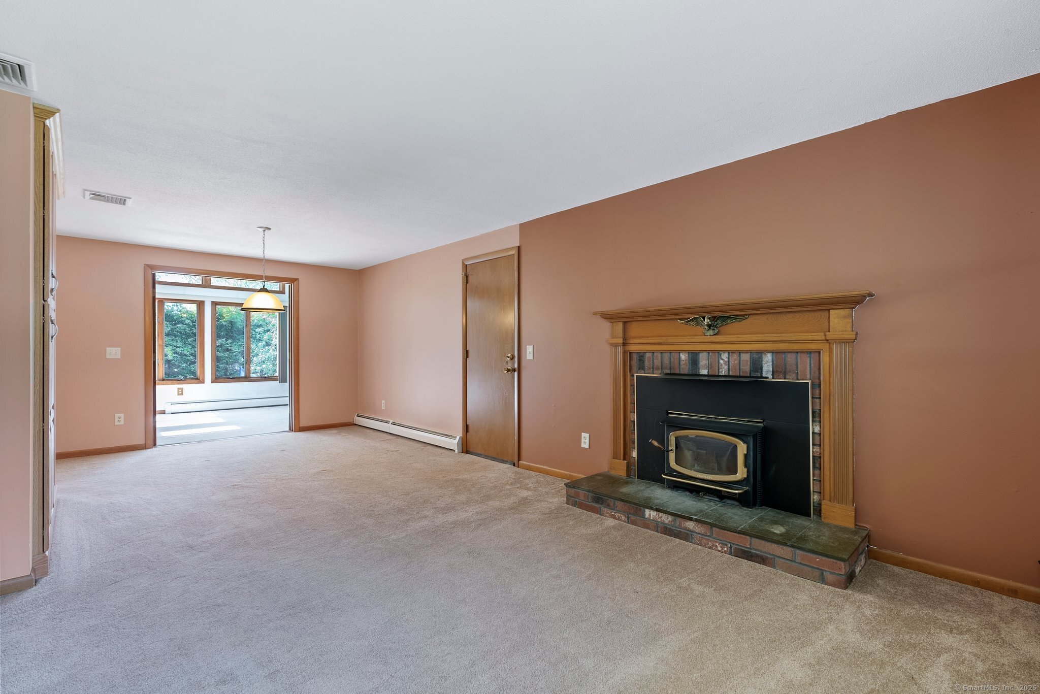 8 Hampshire Place, Cromwell, Connecticut image 6