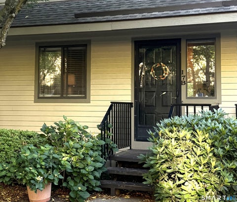 Photo of 2435 Bedford Street #17B, Stamford, CT 06905 (MLS # 24184250)