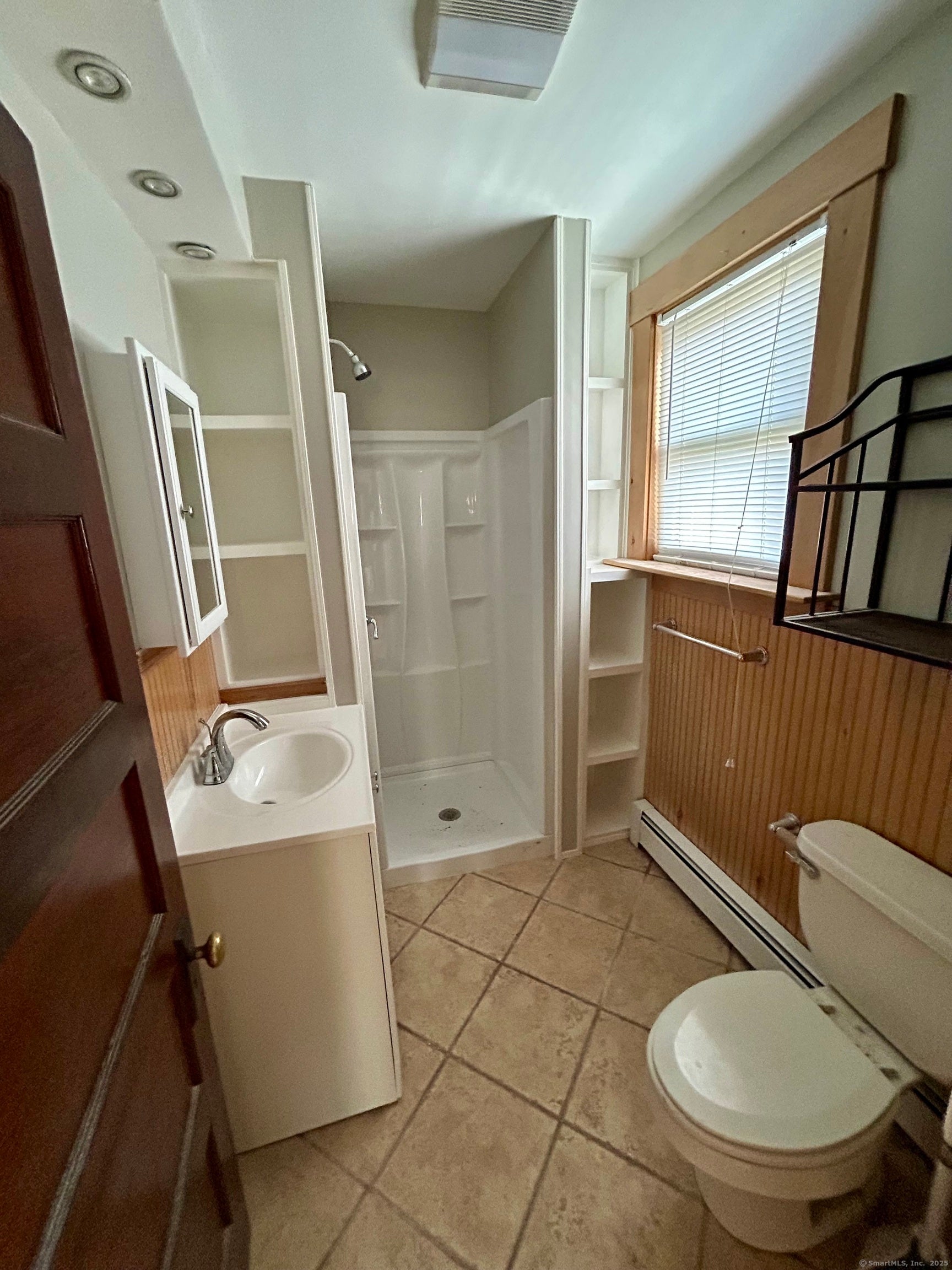 27 Pleasant Street 2nd floor