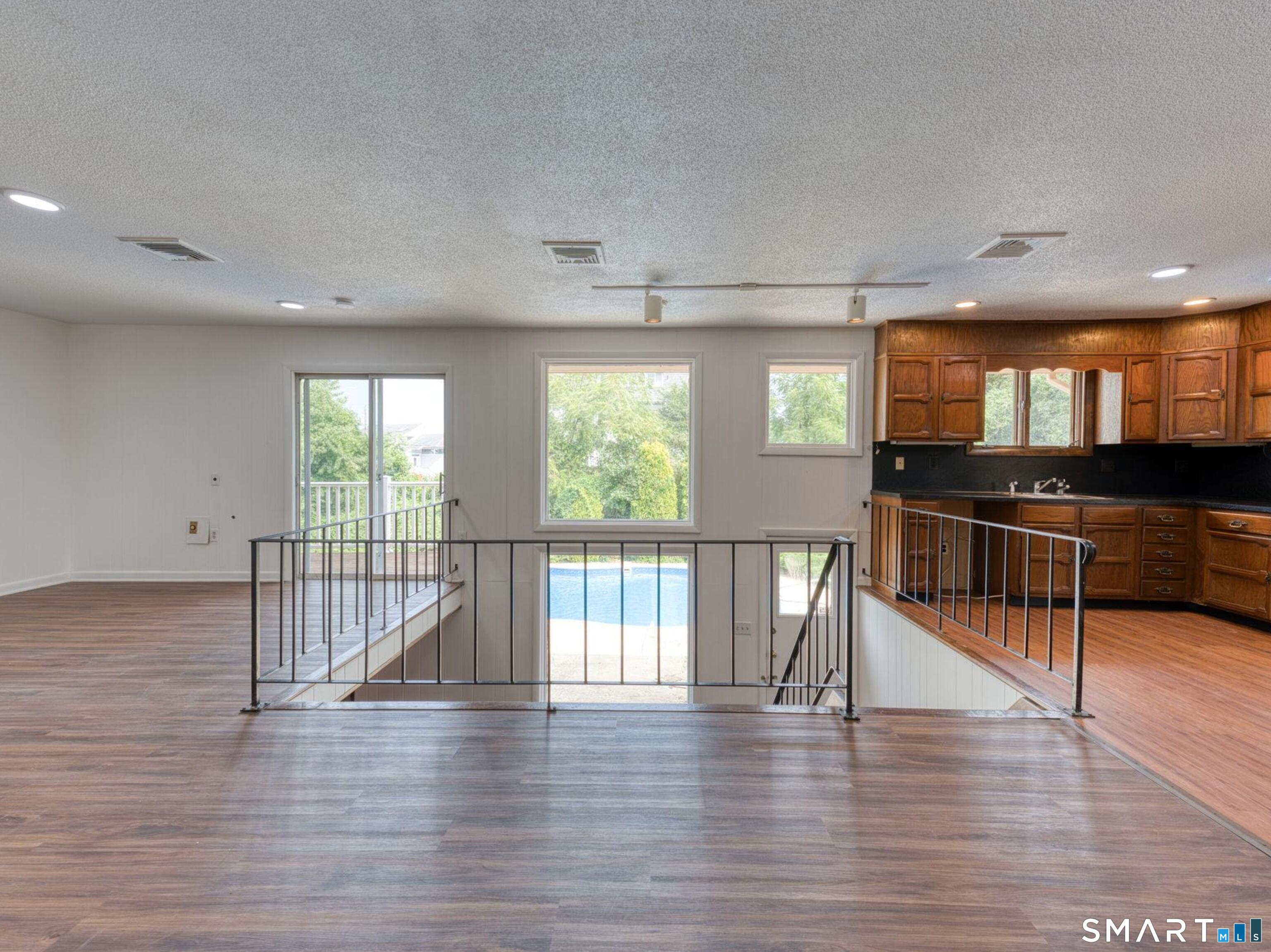 62 Admiral Drive