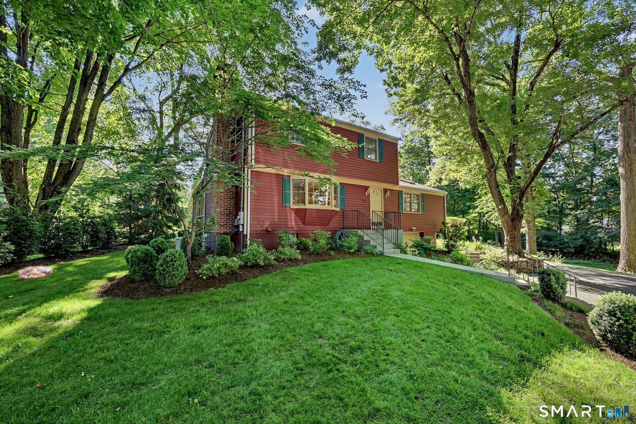 458 Newtown Avenue