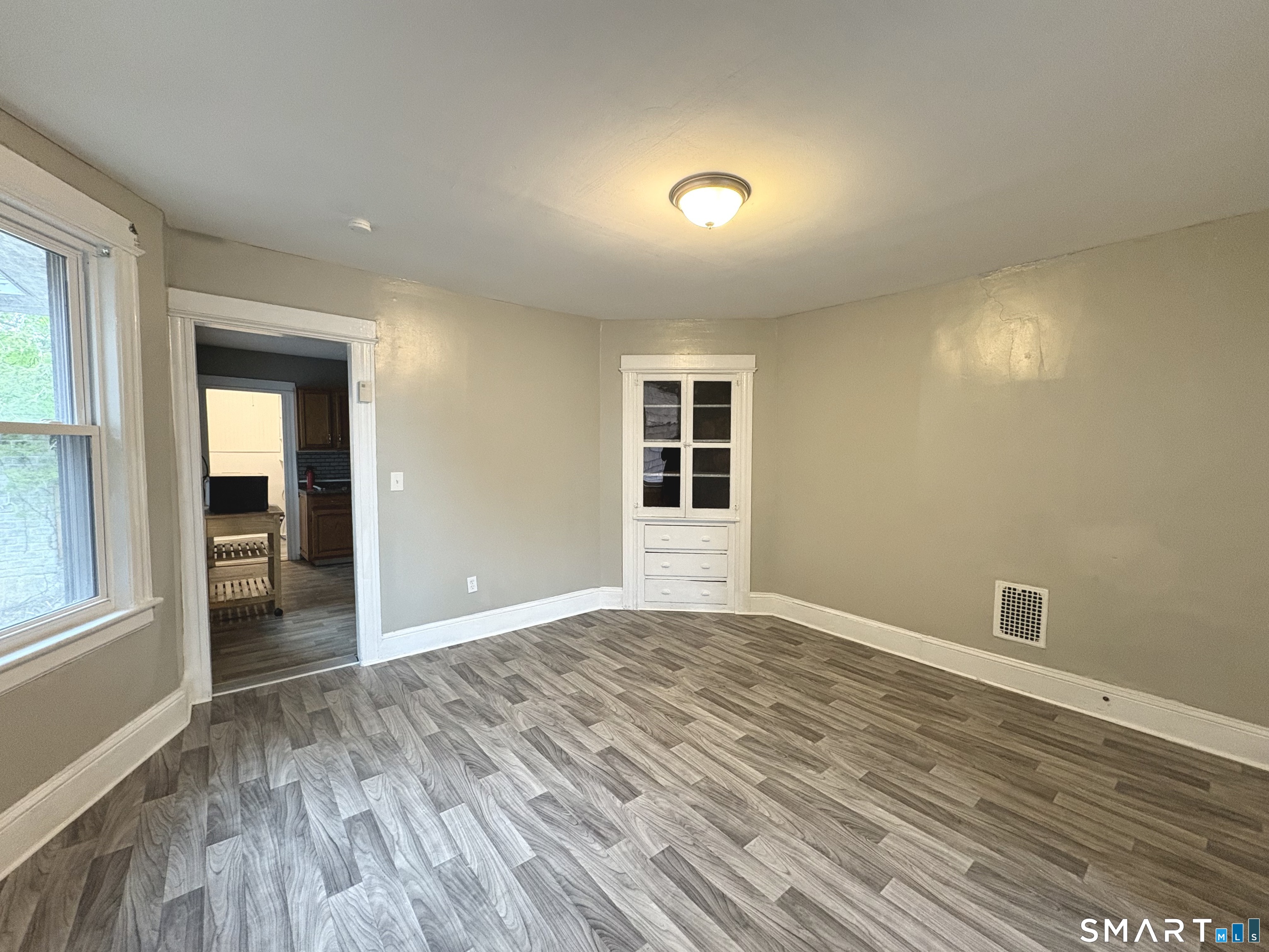 208 Fairview Avenue