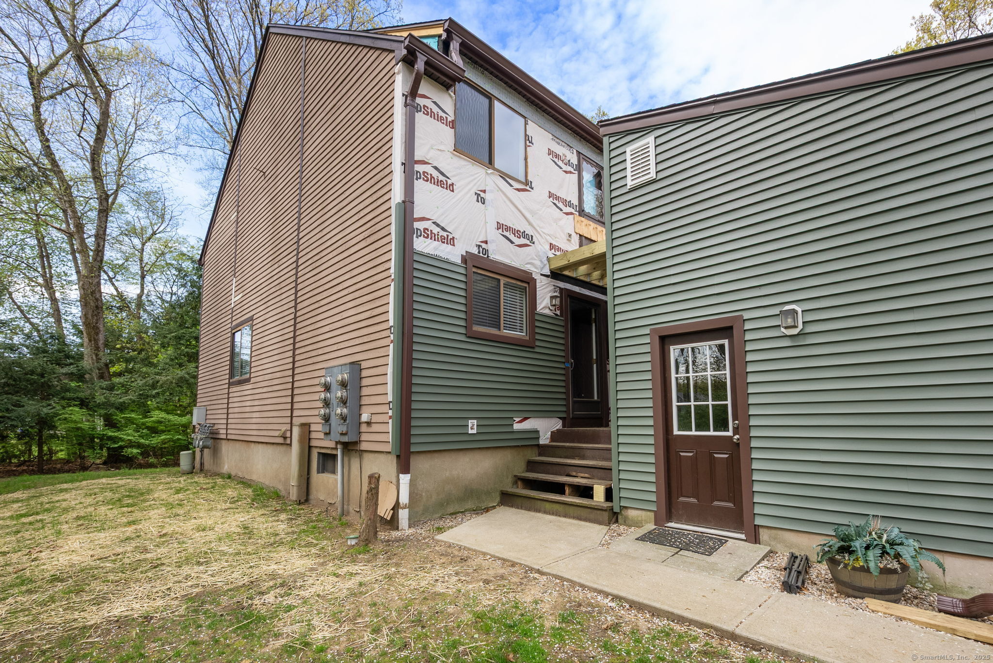 91 Wynwood Drive #91, Enfield, Connecticut image 2