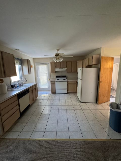 95 Tomlinson Road Seymour CT 06483