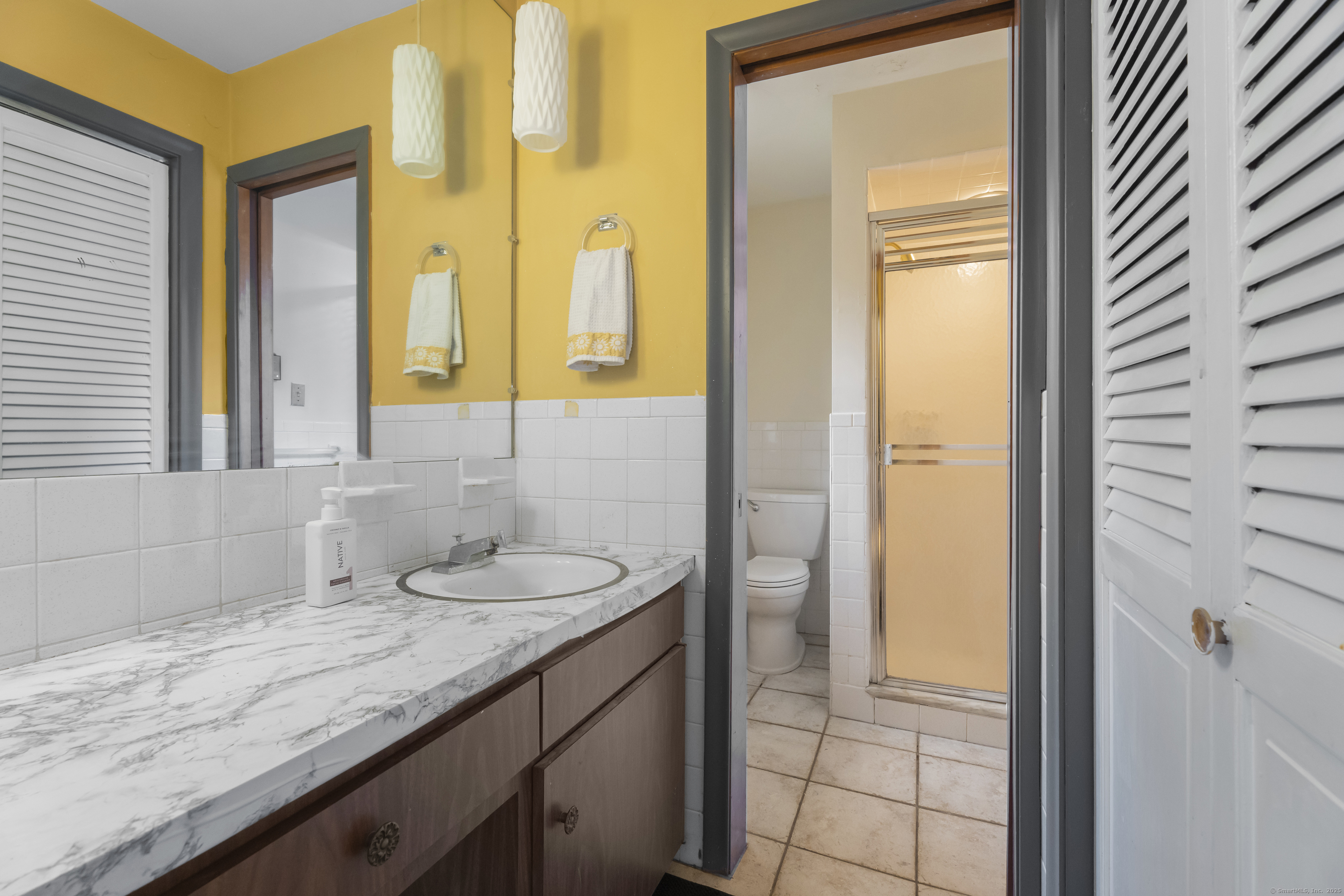 49 Whispering Hills Drive, North Branford, Connecticut image 32