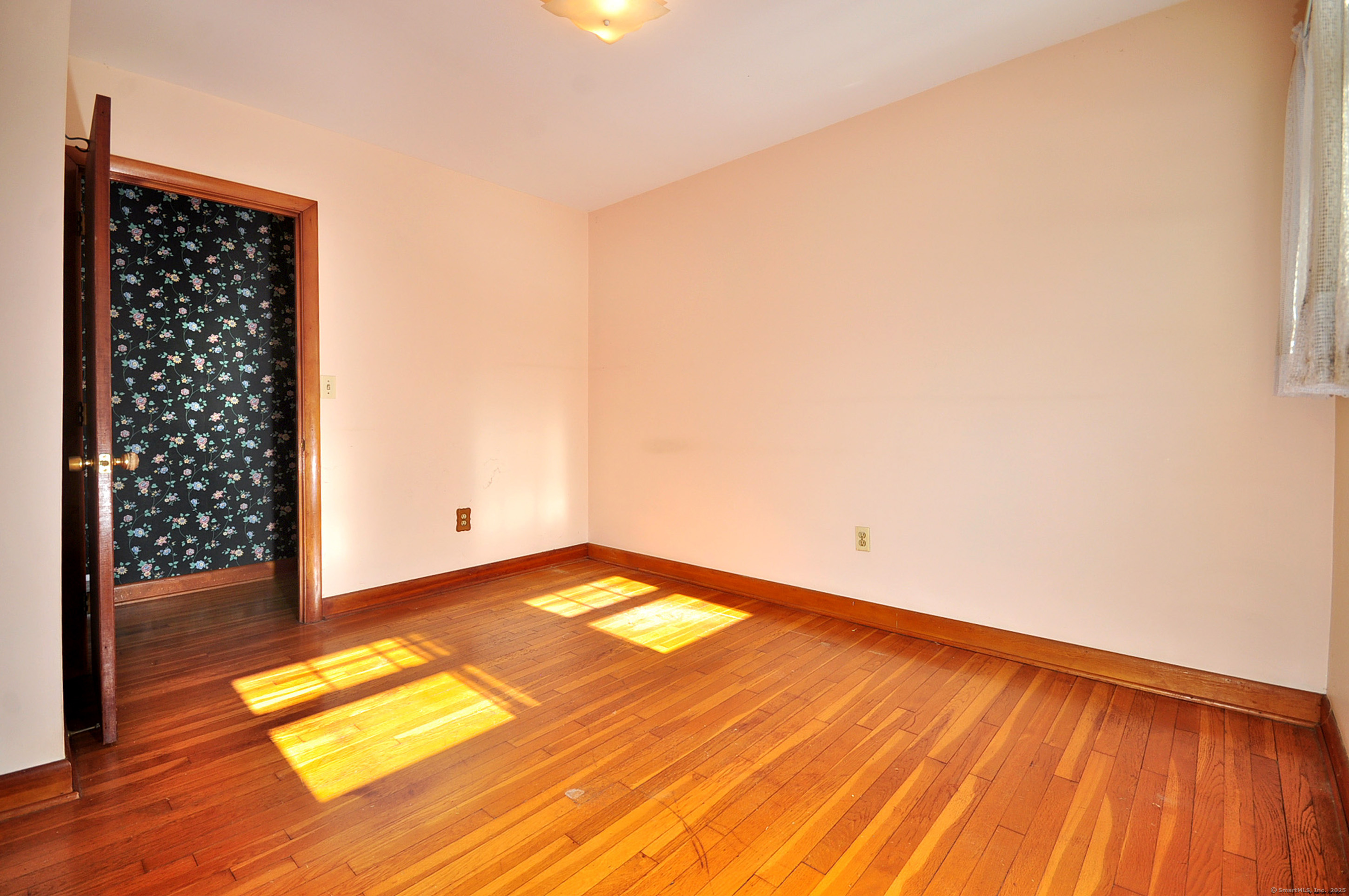 144 Currituck Road, Newtown, Connecticut image 32
