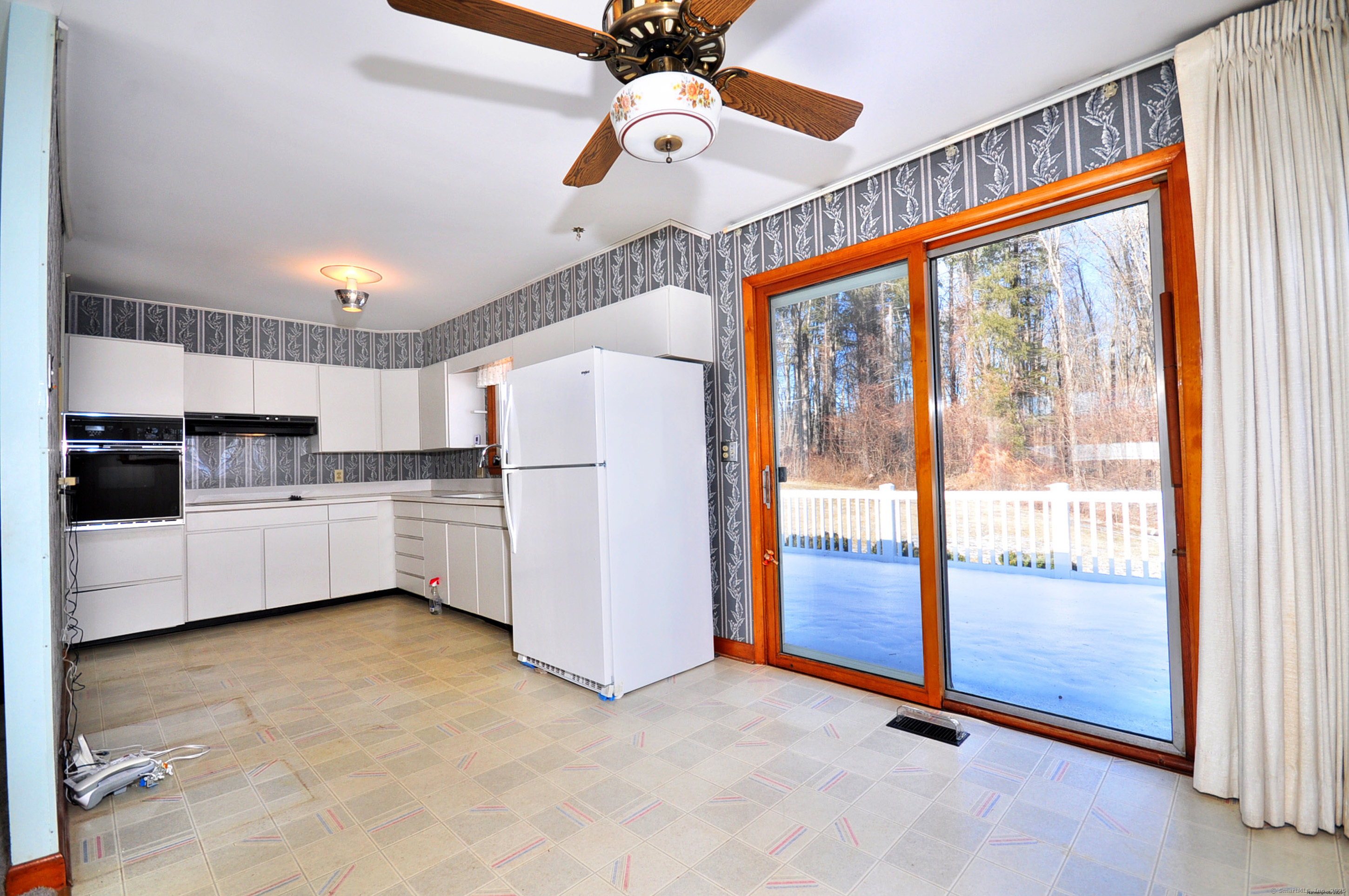 144 Currituck Road, Newtown, Connecticut image 16