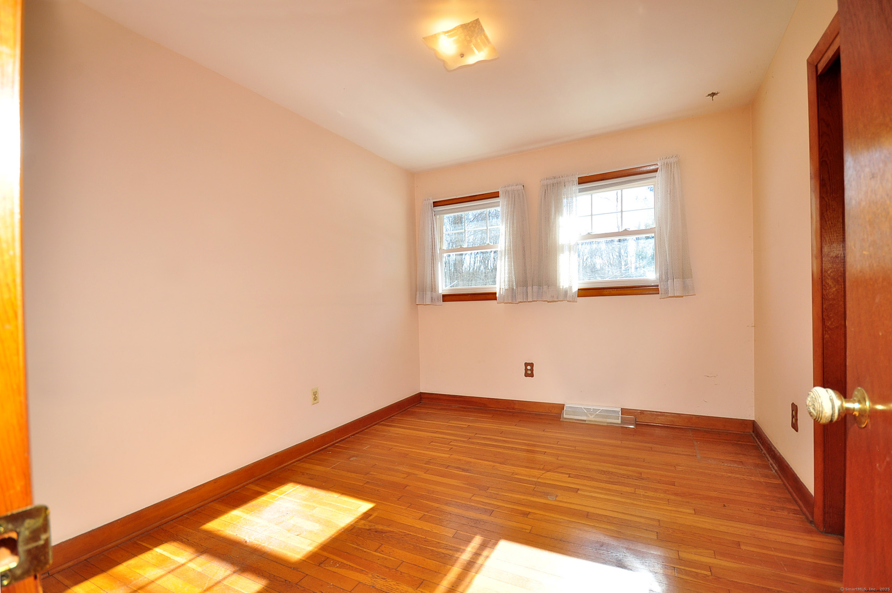 144 Currituck Road, Newtown, Connecticut image 31