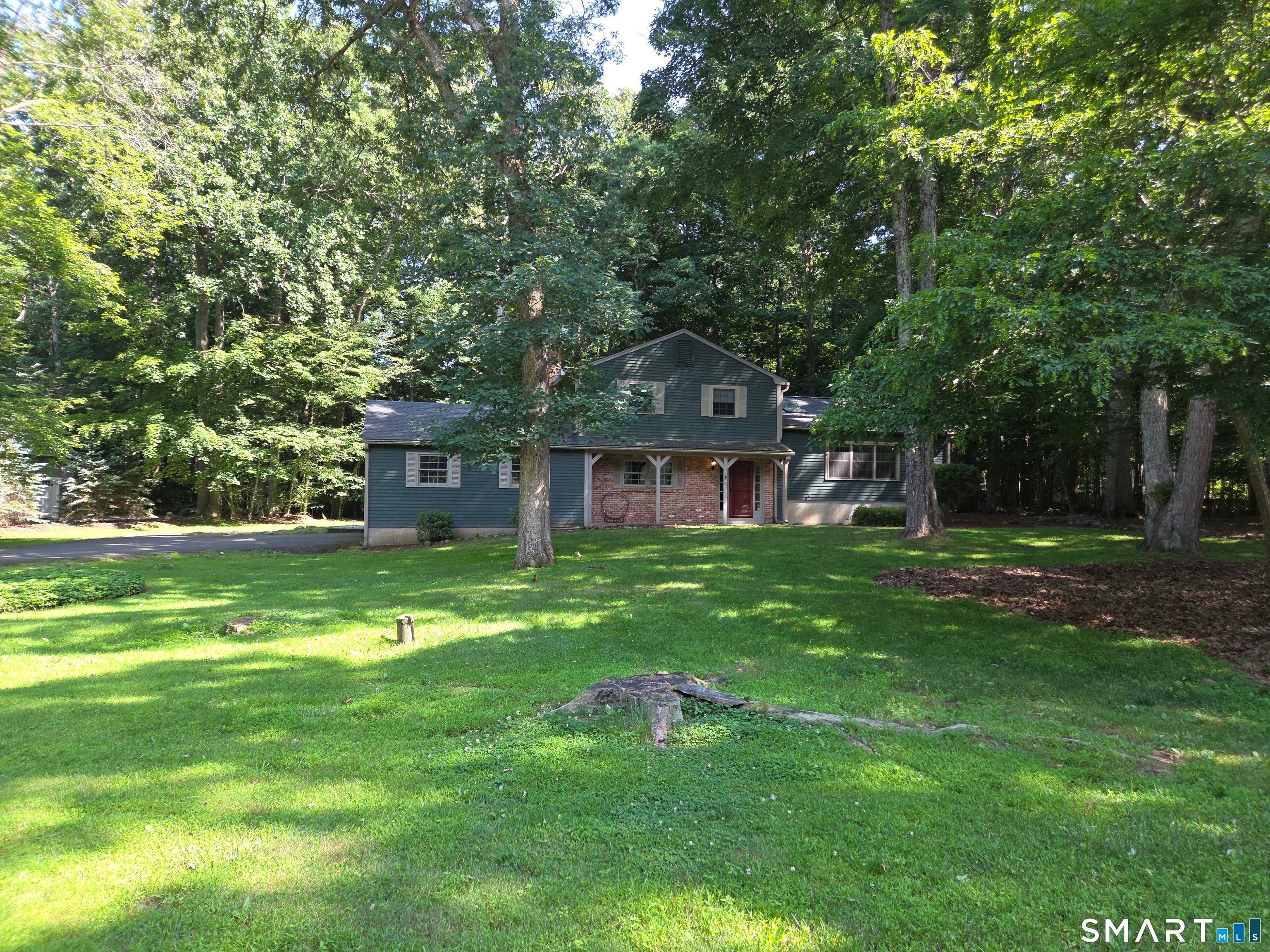 51 Foxwood Road South