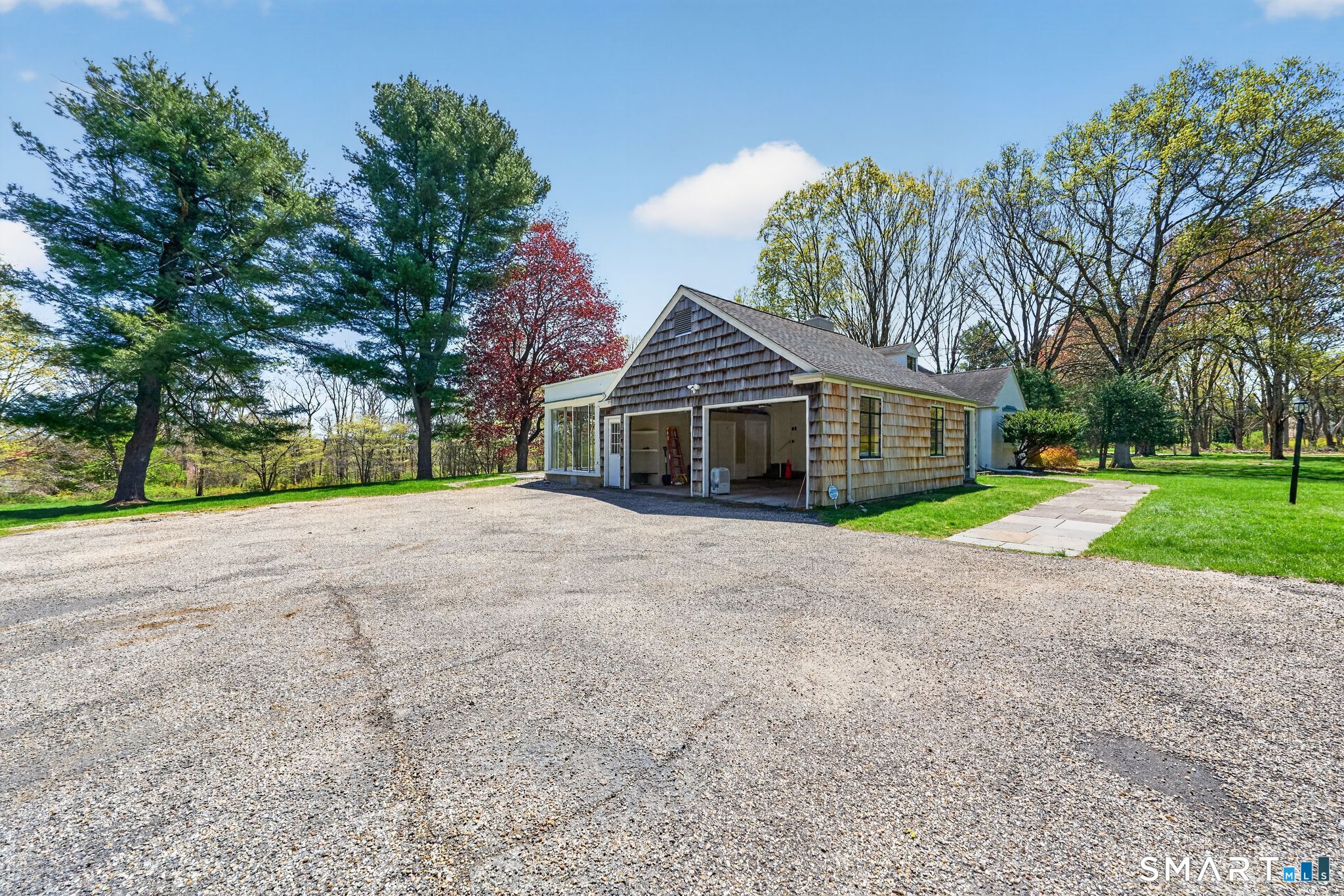 103 Ansonia Road