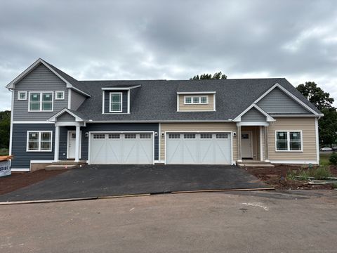 2 Lombard Circle 2 North Haven CT 06473