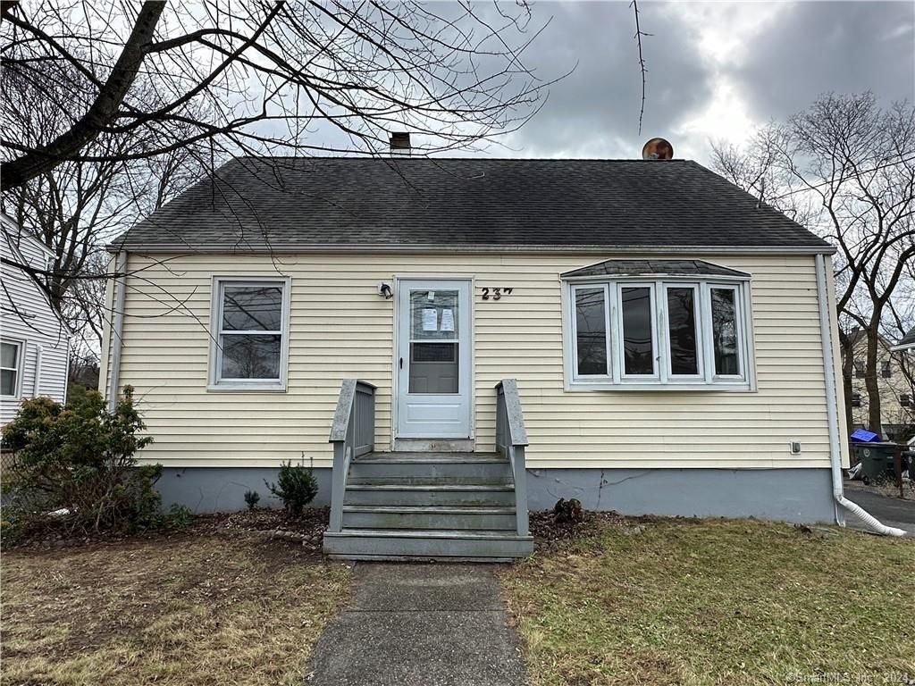 237 New Haven Avenue, Milford, CT 06460, MLS 170618088 Howard Hanna