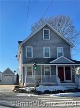Rental Property at Greenmanville Avenue, Stonington, Connecticut - Bedrooms: 2 
Bathrooms: 1 
Rooms: 4  - $1,900 MO.