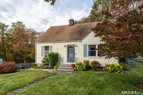 Photo of 27 Soljer Drive, Waterford, CT 06385 (MLS # 24214589)