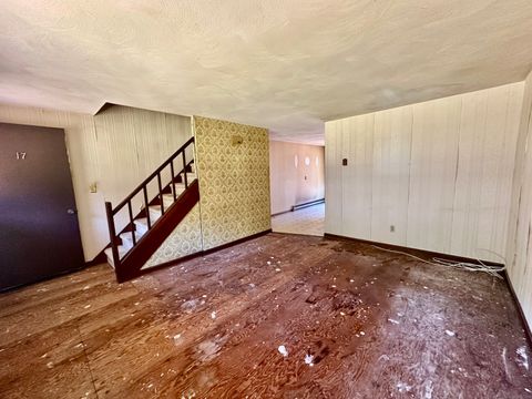 Tiny photo for 220 Monce Road #17, Burlington, CT 06013 (MLS # 24130975)