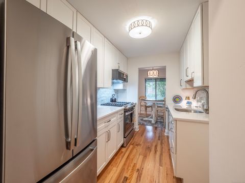Tiny photo for 2 Quincy Close, Ridgefield, CT 06877 (MLS # 24133551)