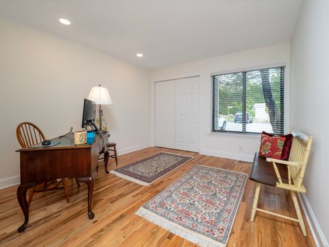 Tiny photo for 2 Quincy Close, Ridgefield, CT 06877 (MLS # 24133551)