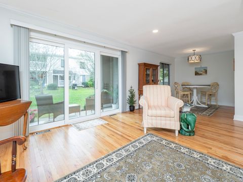 Tiny photo for 2 Quincy Close, Ridgefield, CT 06877 (MLS # 24133551)