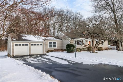Photo of 43 Woodmere Drive, Trumbull, CT 06611 (MLS # 24147575)