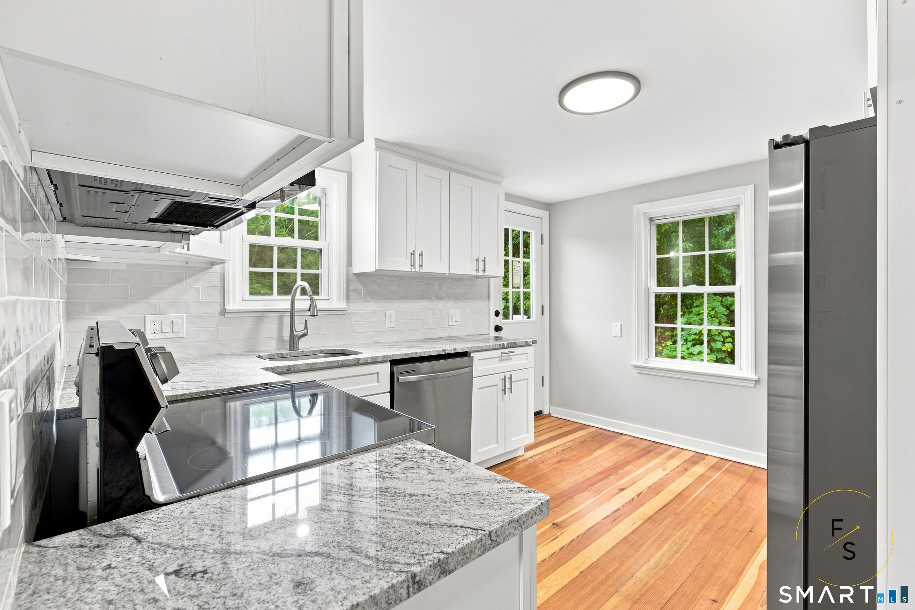 157 South River Road