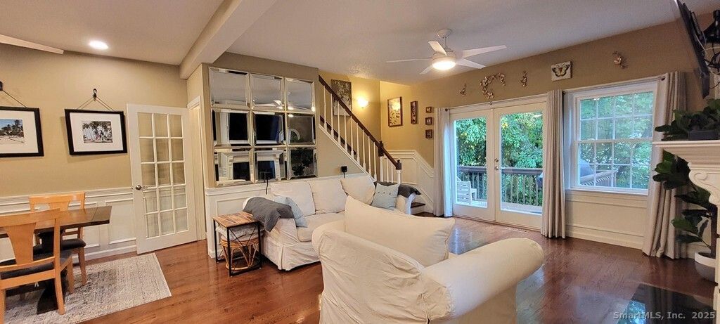 Photo of 101 Madeline Avenue #APT 51, Waterbury, CT 06708 (MLS # 24142114)