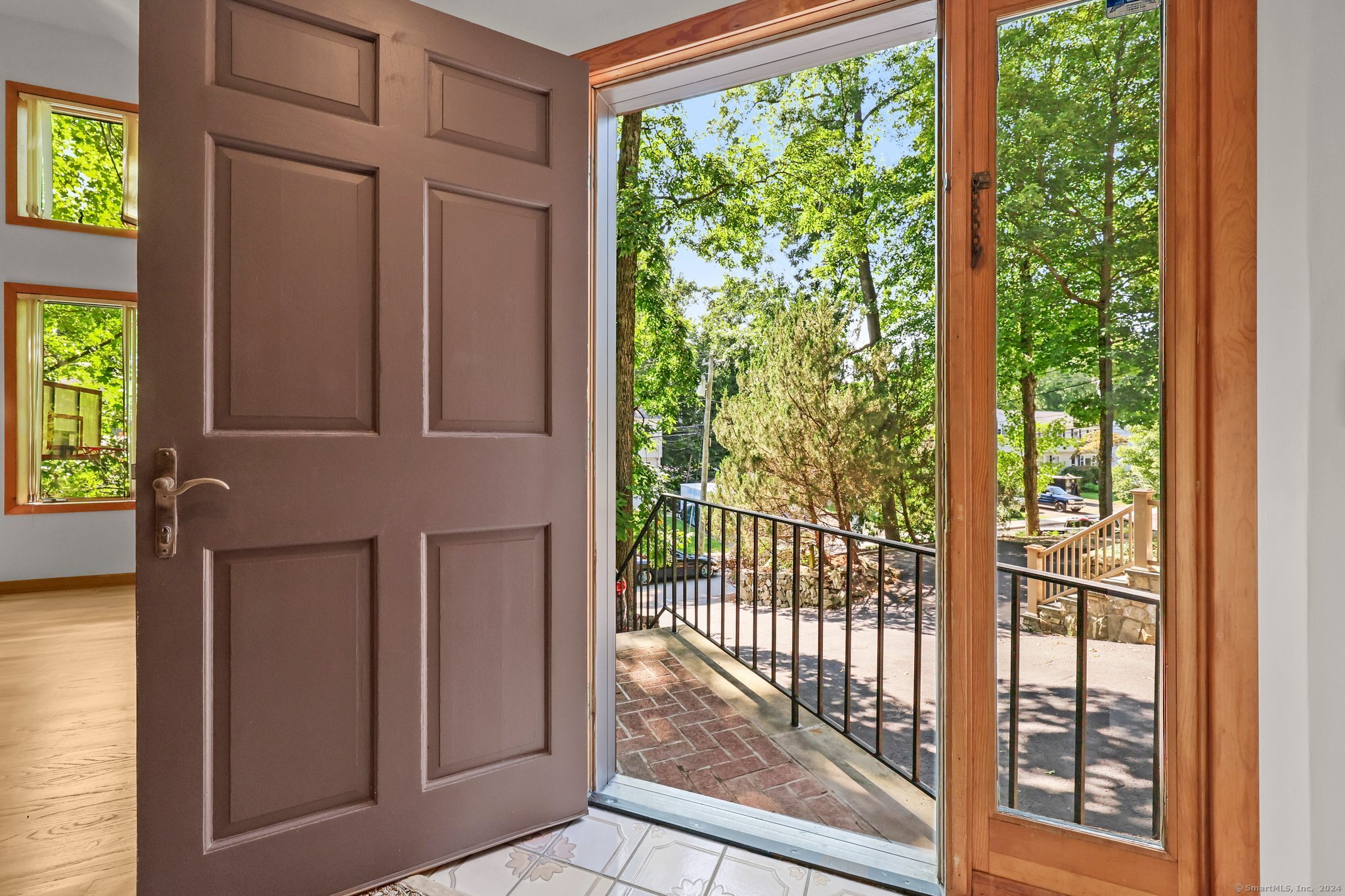 View New Canaan, CT 06840 townhome