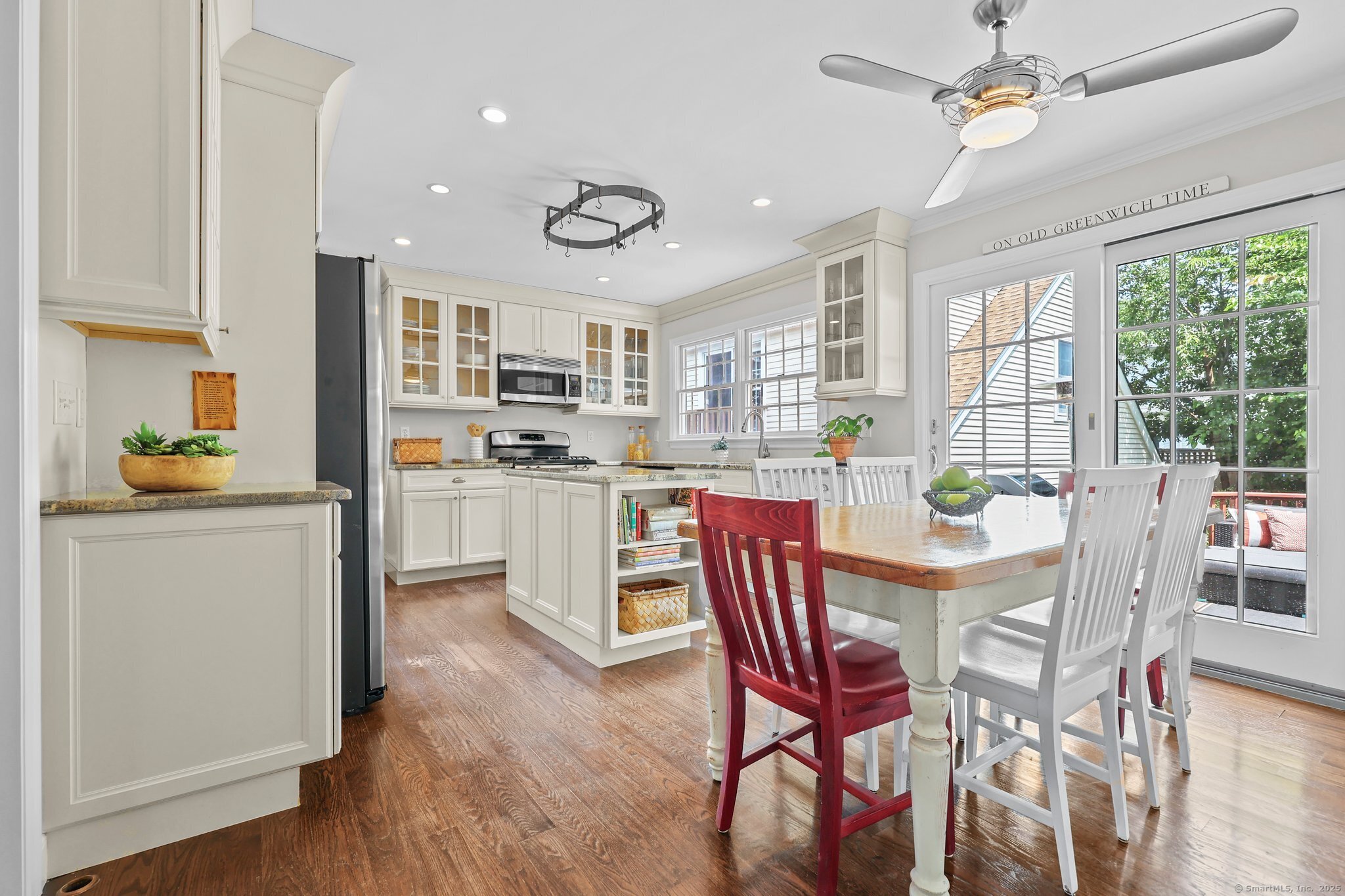 18 Mortimer Drive, Greenwich, Connecticut image 8
