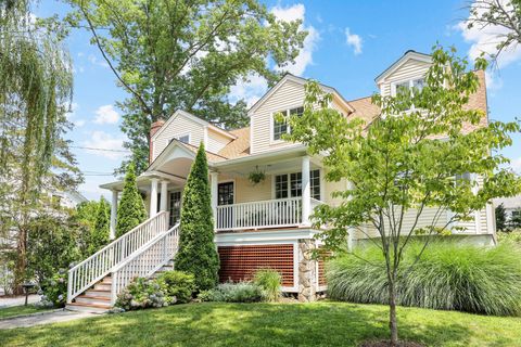 18 Mortimer Drive Greenwich CT 06870