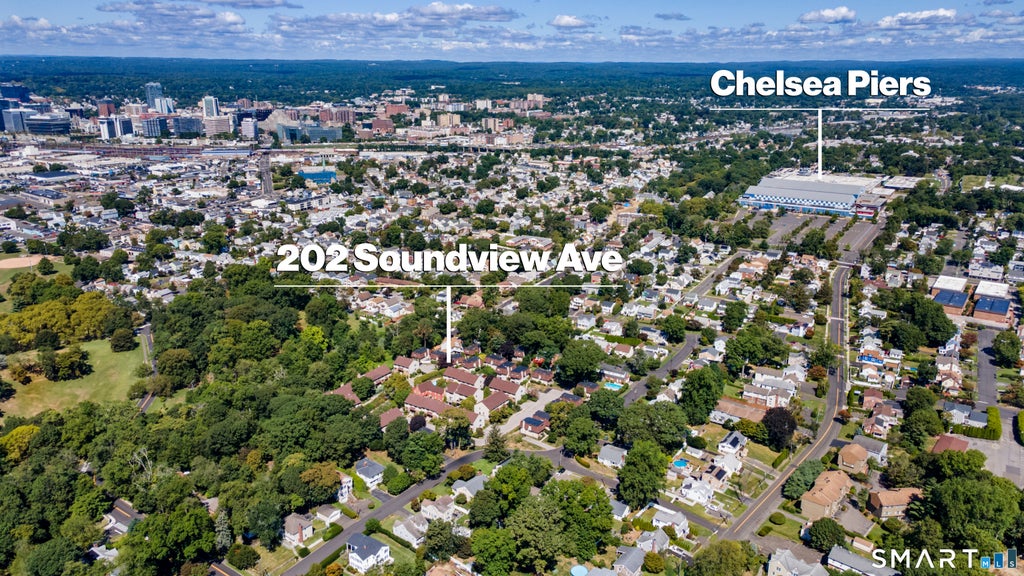 Photo of 202 Soundview Avenue #23, Stamford, CT 06902 (MLS # 24186433)