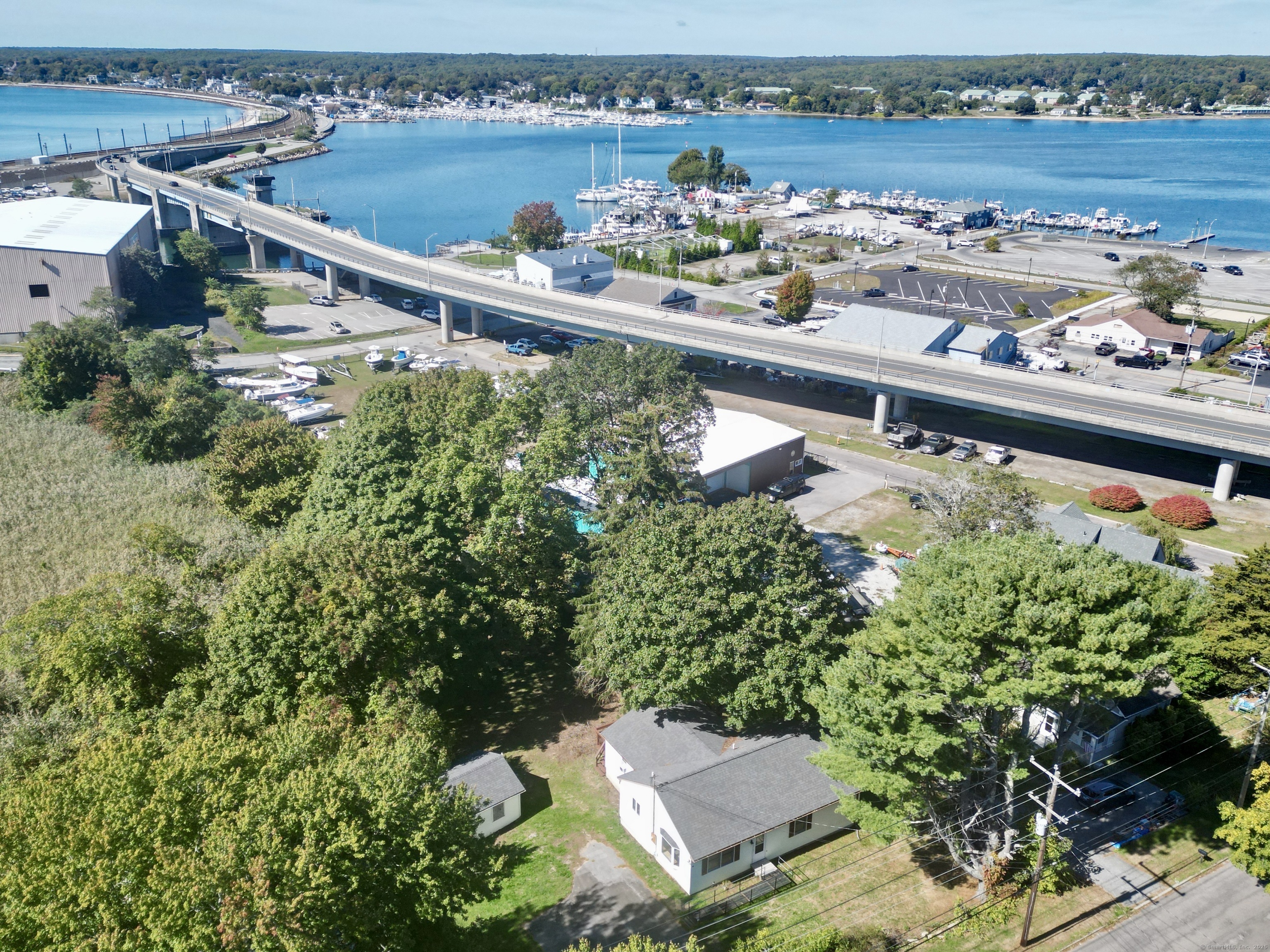 17 Millstone Road West