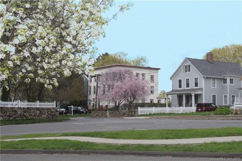 MLS: 24096328