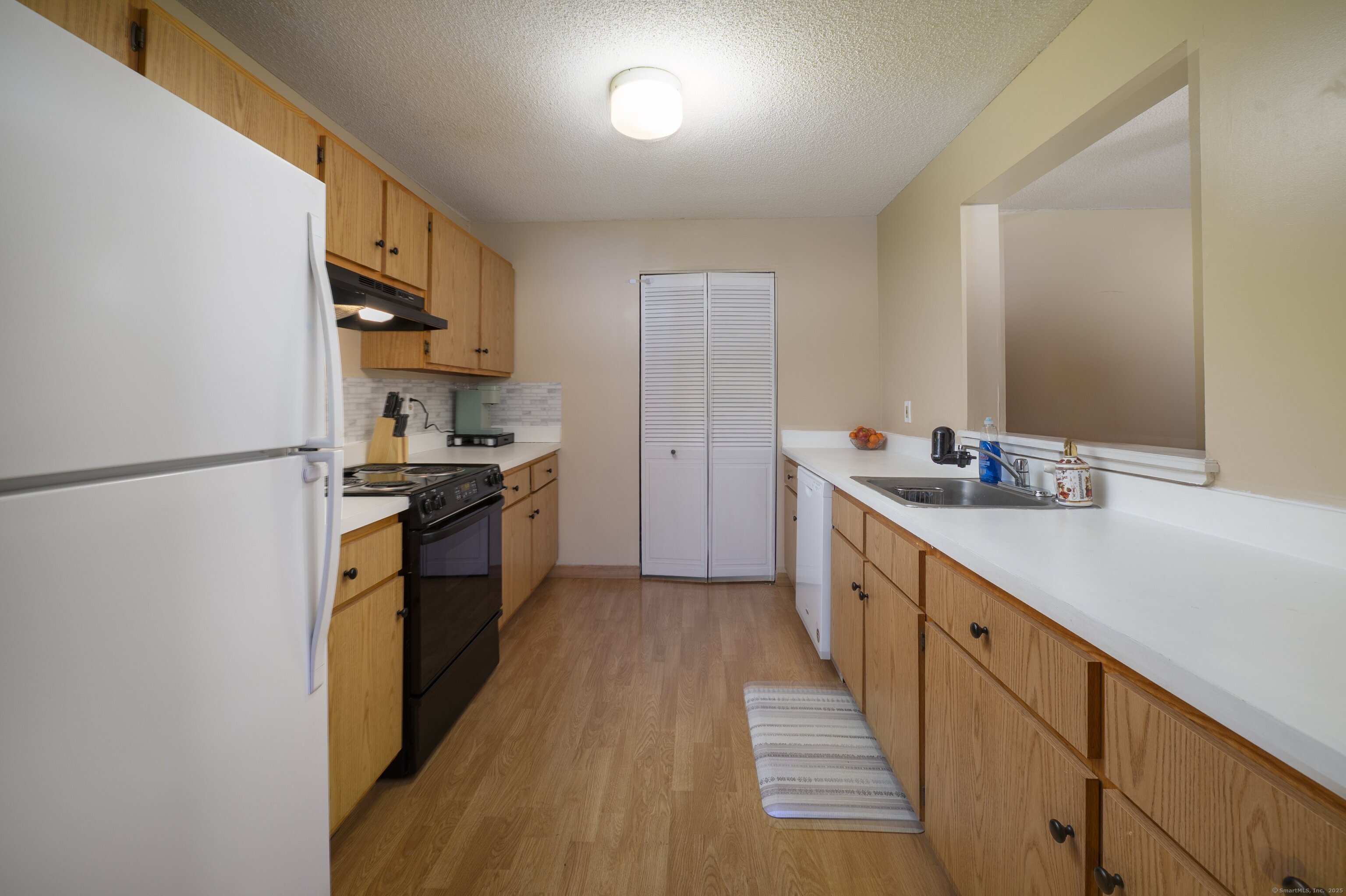 173 Russo Avenue #601, East Haven, Connecticut image 6