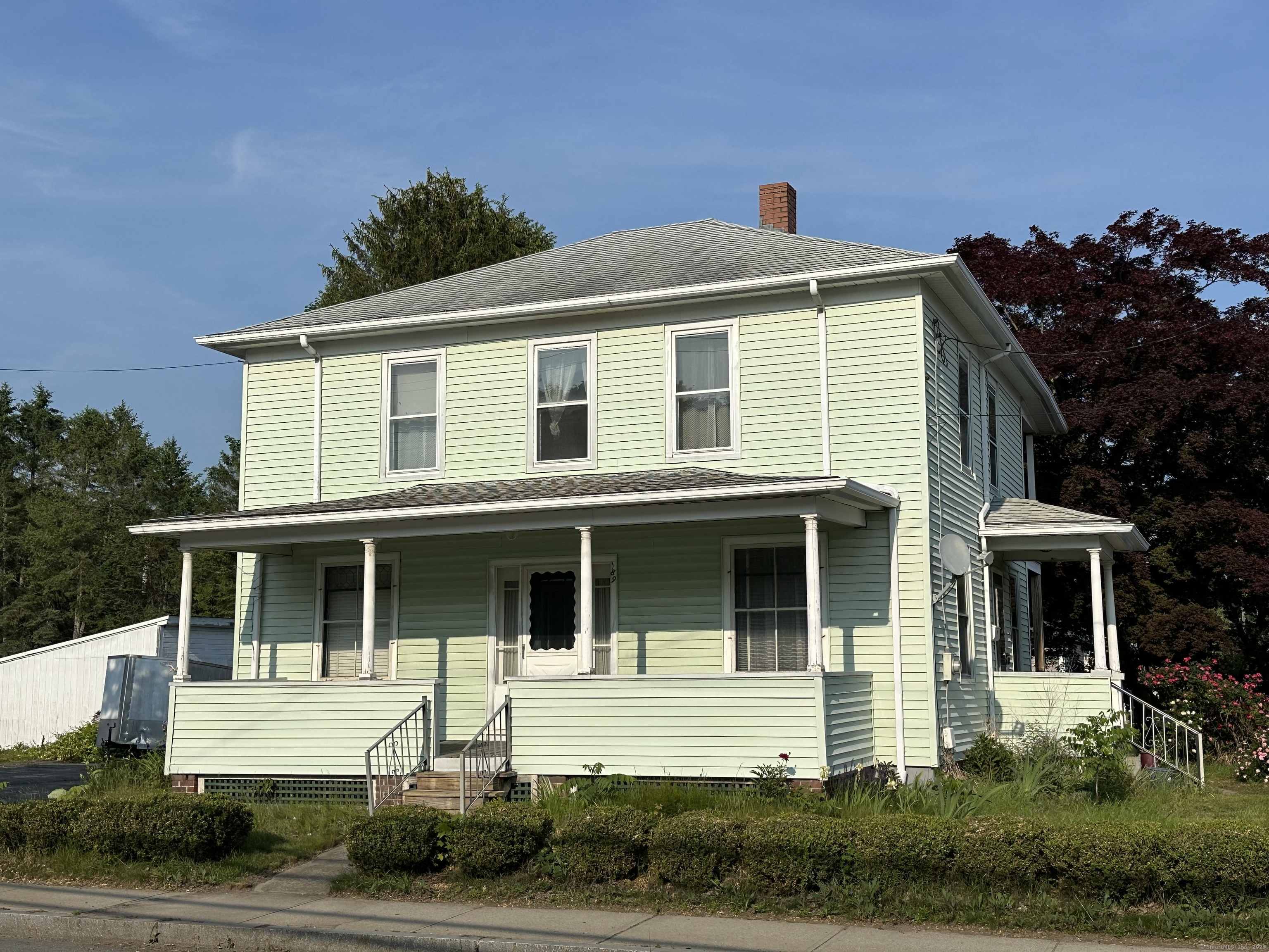 N Main Street, Griswold, Connecticut - 4 Bedrooms  
2 Bathrooms  
7 Rooms - 