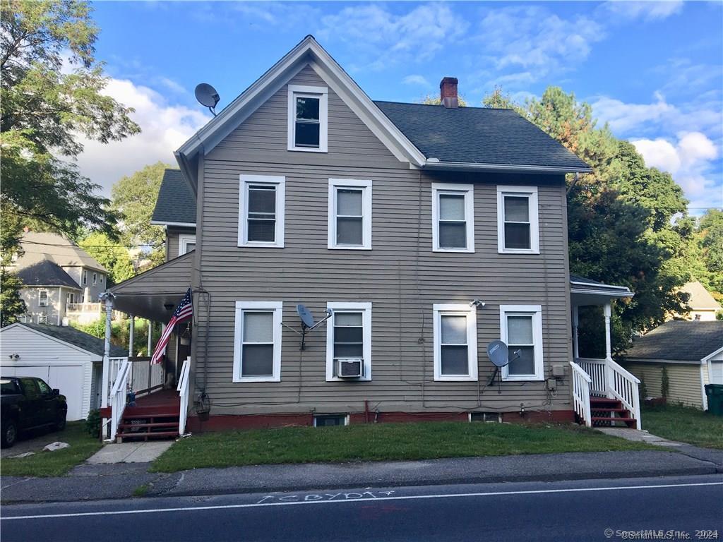 5355 Maple Street, Seymour, Connecticut - 6 Bedrooms  
2 Bathrooms  
11 Rooms - 