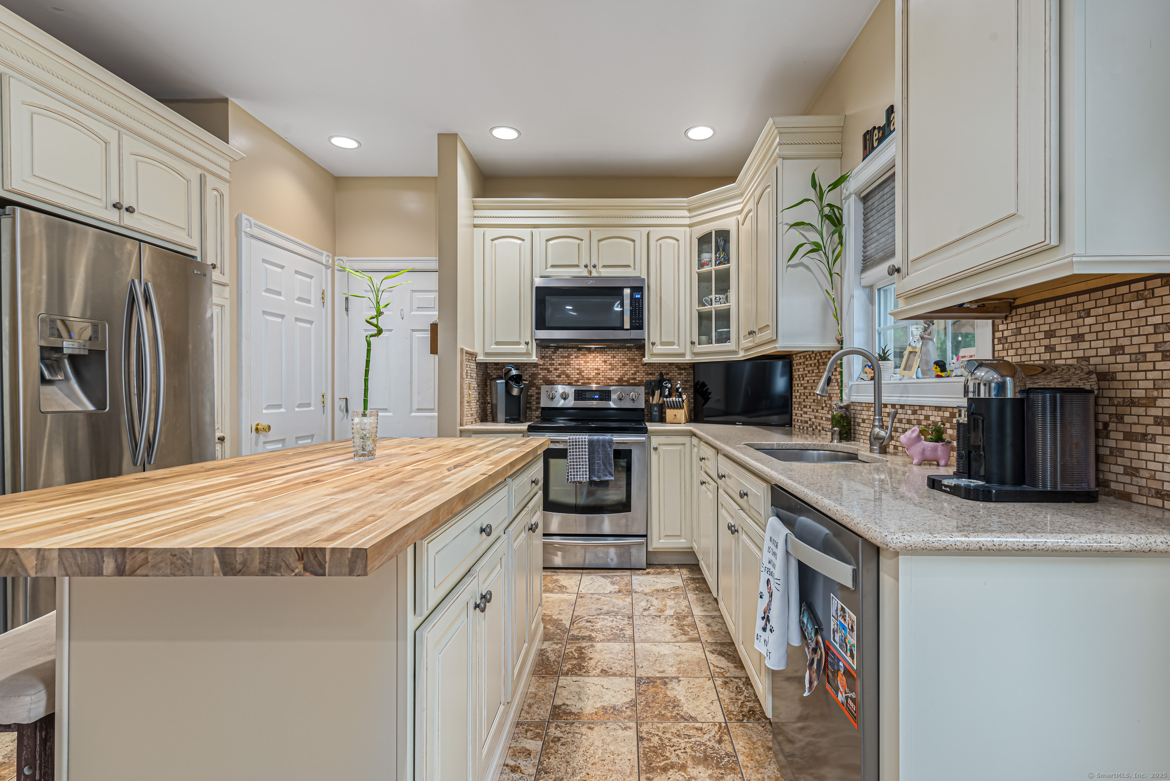 59 Woodbine Road, Colchester, Connecticut image 5