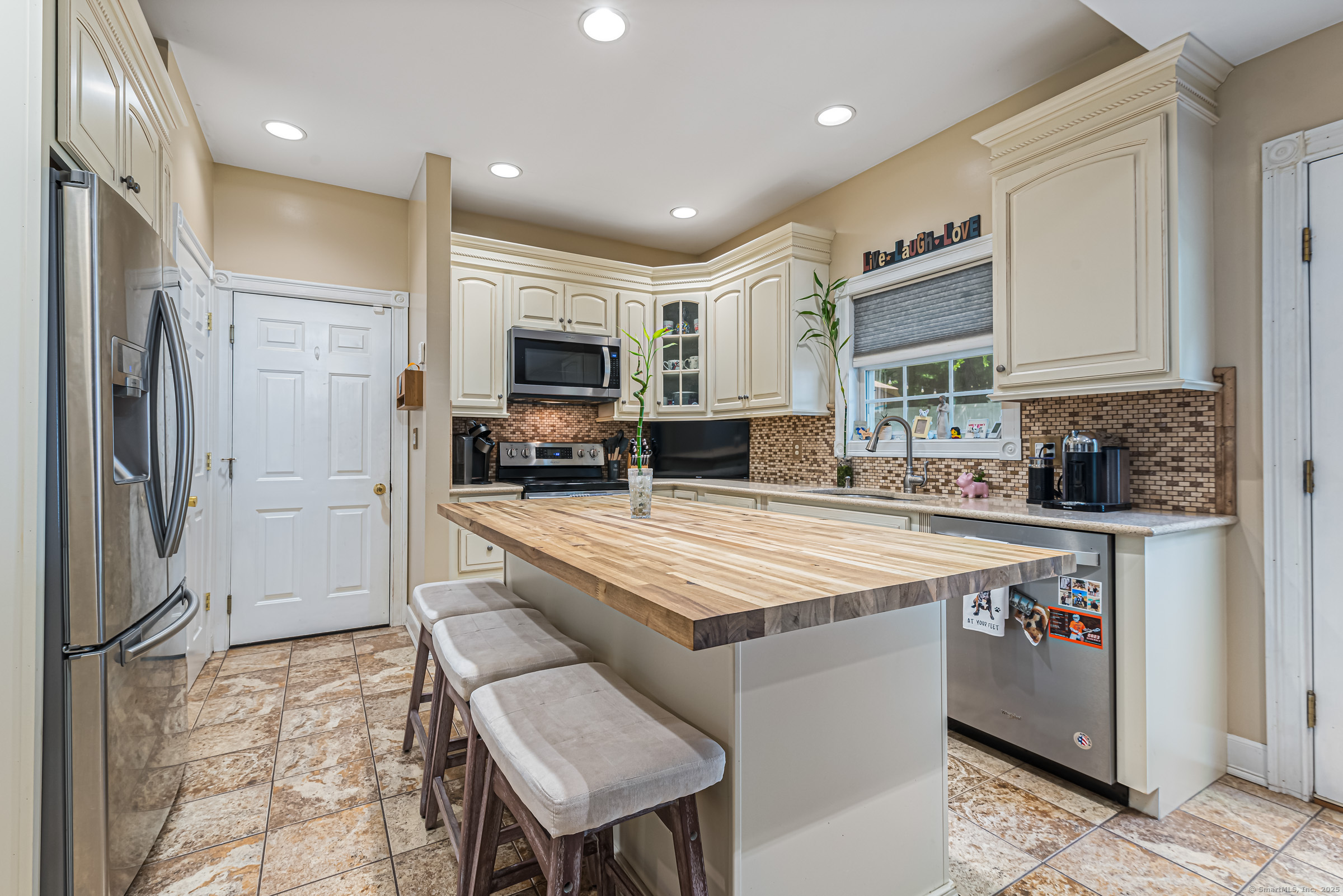59 Woodbine Road, Colchester, Connecticut image 4