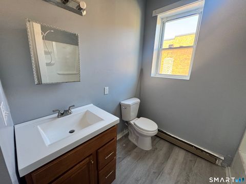 Tiny photo for 283 Wethersfield Avenue #C2, Hartford, CT 06114 (MLS # 24169164)