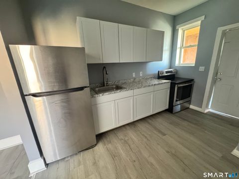 Tiny photo for 283 Wethersfield Avenue #C2, Hartford, CT 06114 (MLS # 24169164)