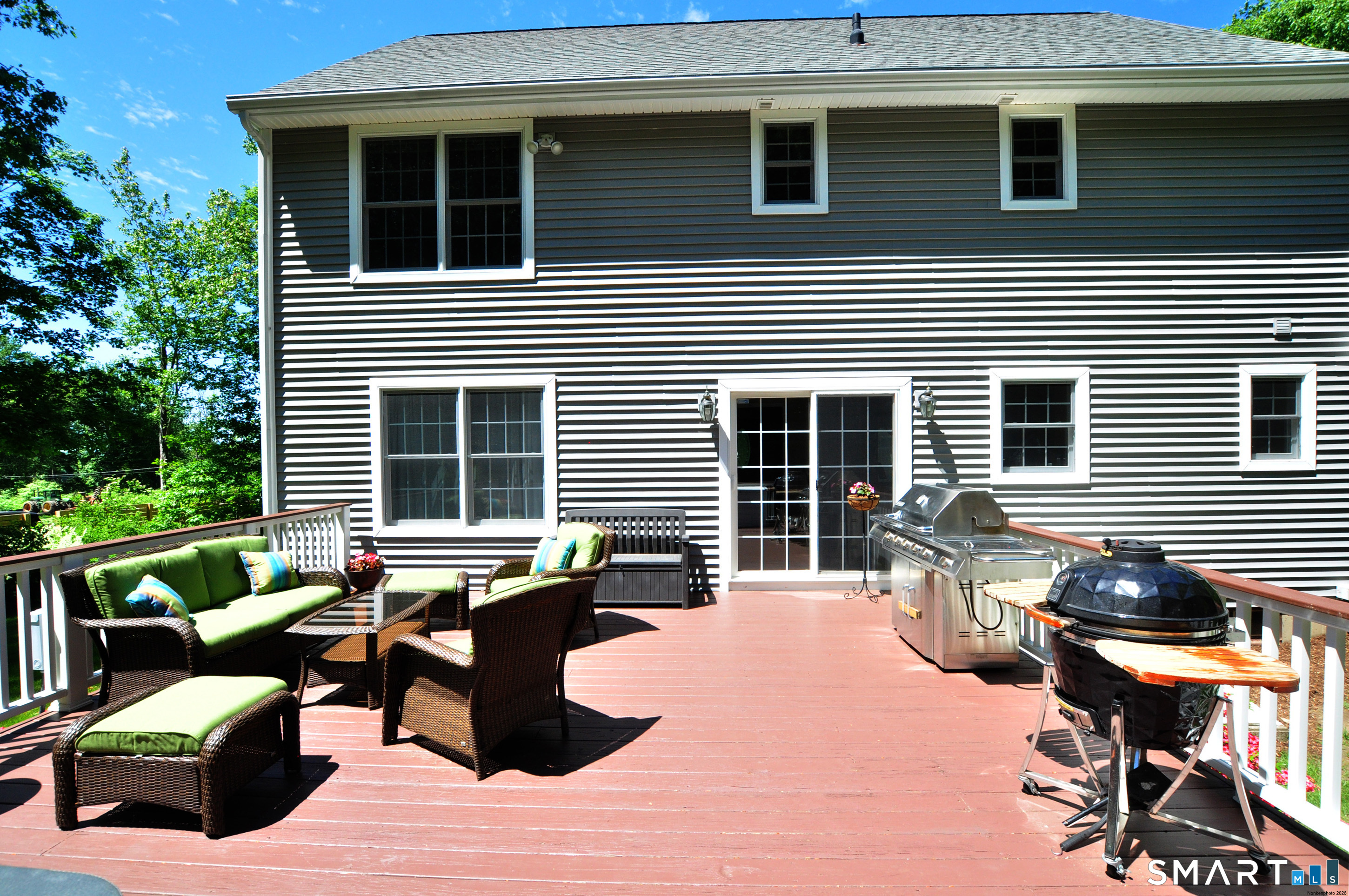 98 Cedar Swamp Road