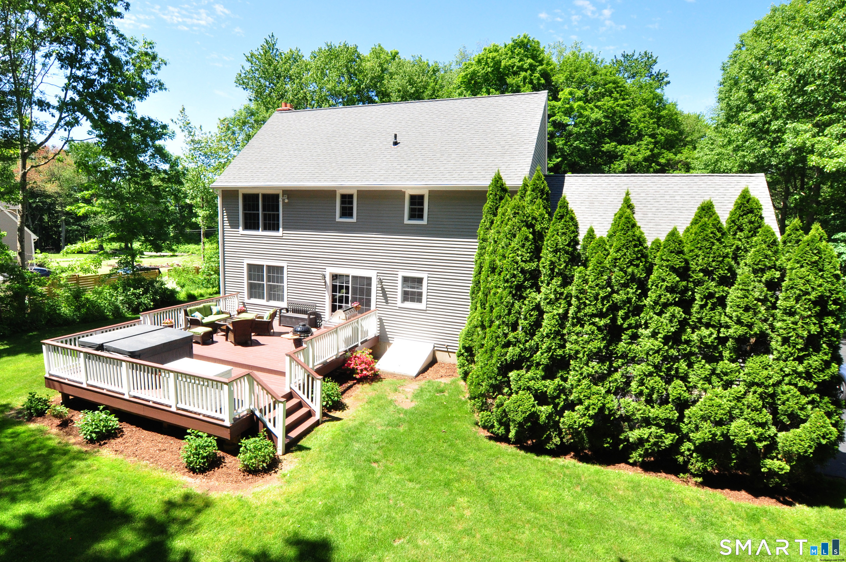 98 Cedar Swamp Road