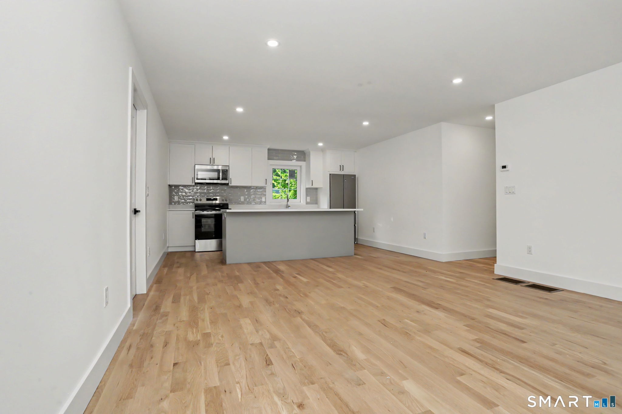 8 Benson Road