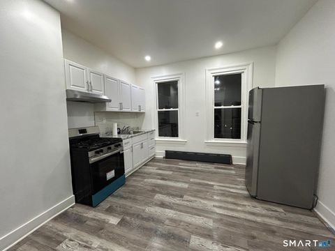 Photo of 111 Kensington Street, New Haven, CT 06511 (MLS # 24190566)