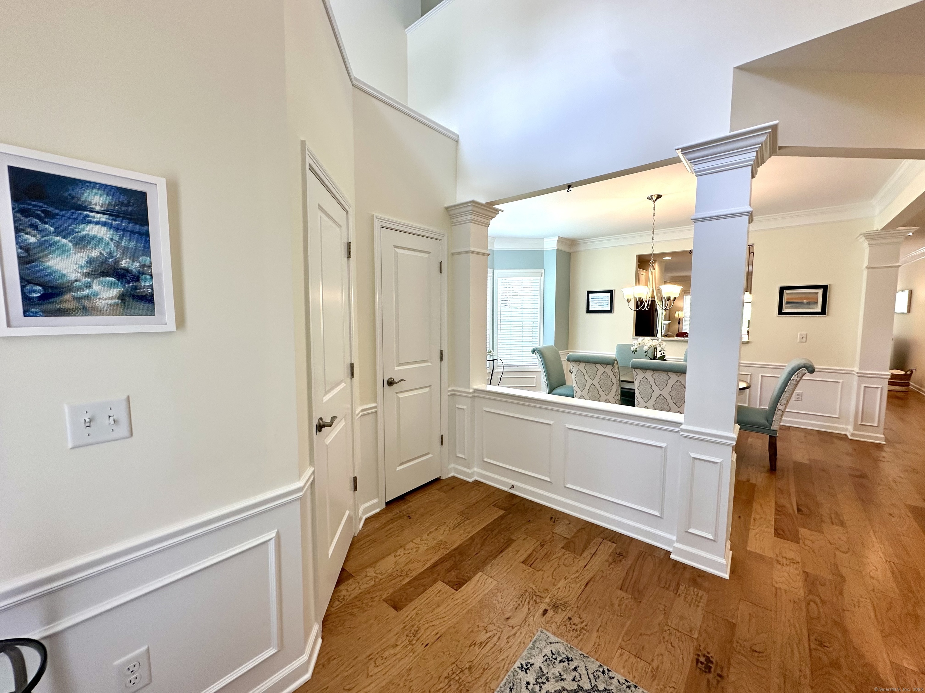 1049 Augusta Drive 1049