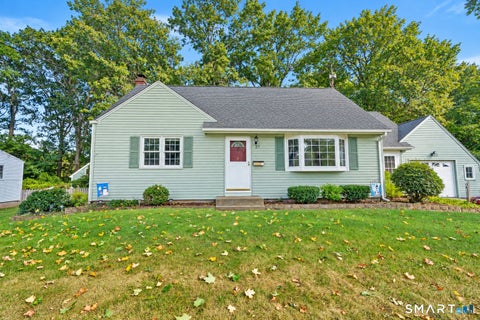 Homes For Sale - 27 Queen Street<br/> Enfield, CT 06082
