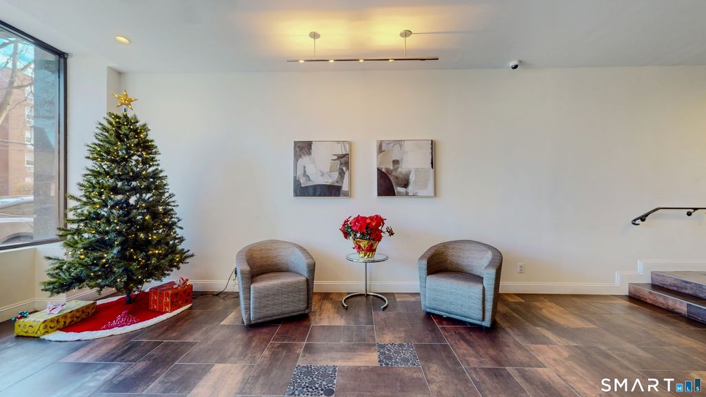 Photo of 50 Glenbrook Road #APT 4E, Stamford, CT 06902 (MLS # 24145151)