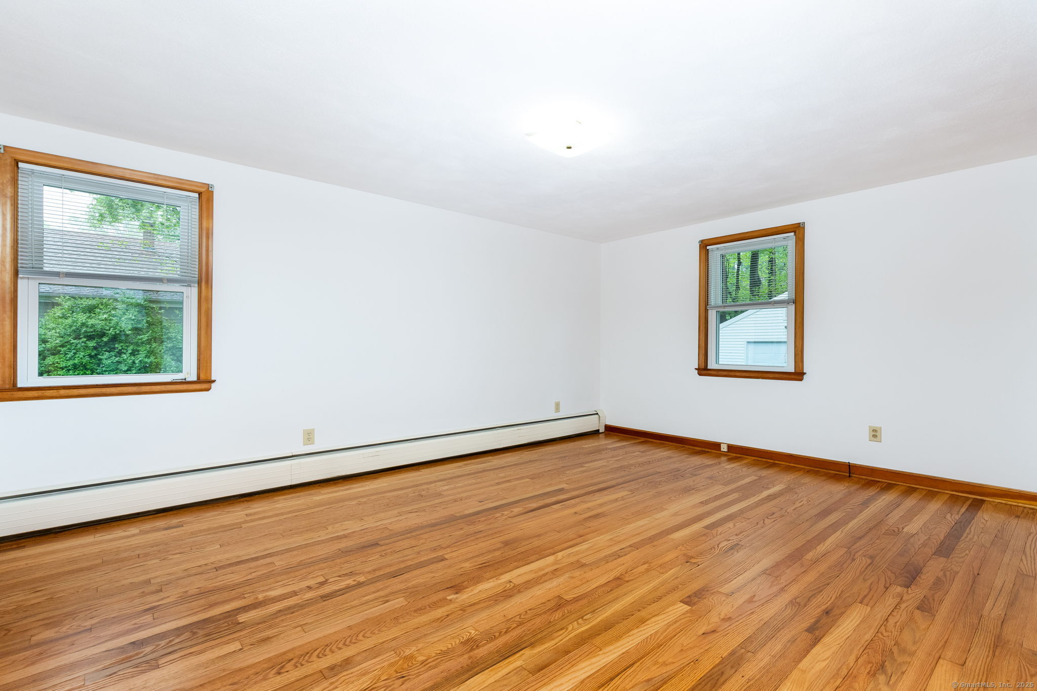 147 E Robbins Avenue, Newington, Connecticut image 24