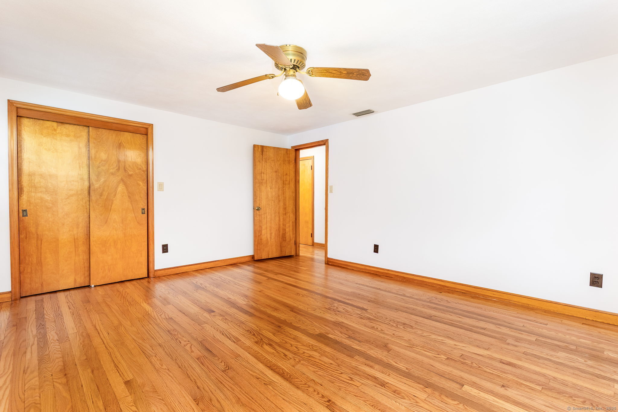 147 E Robbins Avenue, Newington, Connecticut image 22